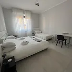 Apartment Grada *